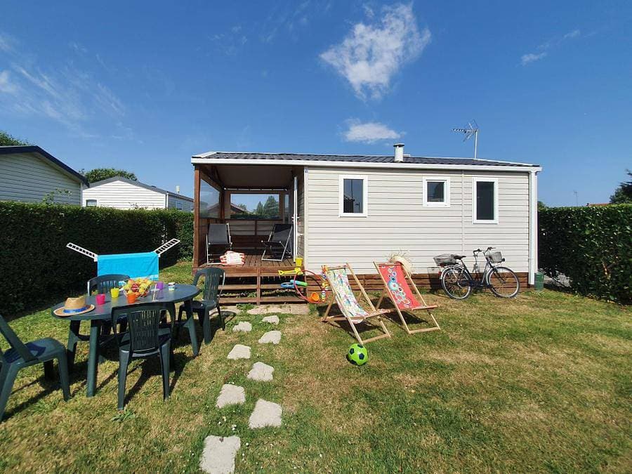 Foto 1 von 59: Camping Mirabel Les Prairies de la Mer - Mobilheim 3 personen - 1 Zimmer