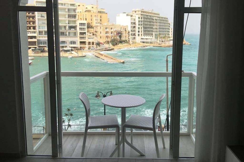 Foto 11 von 12: Ferienwohnung für 7 Personen mit Meerblick