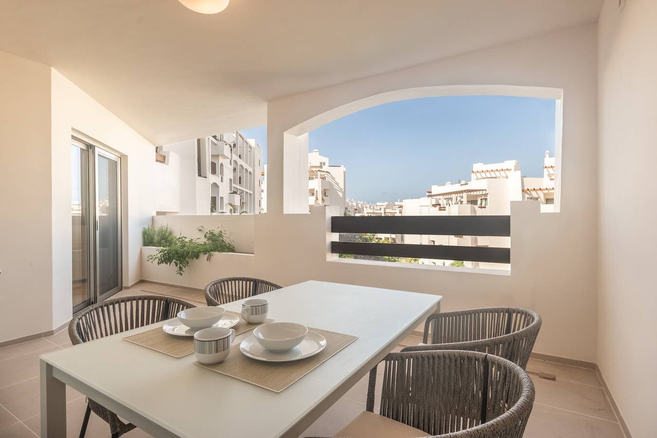 Jardines - Tisaya 1.1 Pool View & Twin Beds 1B 1