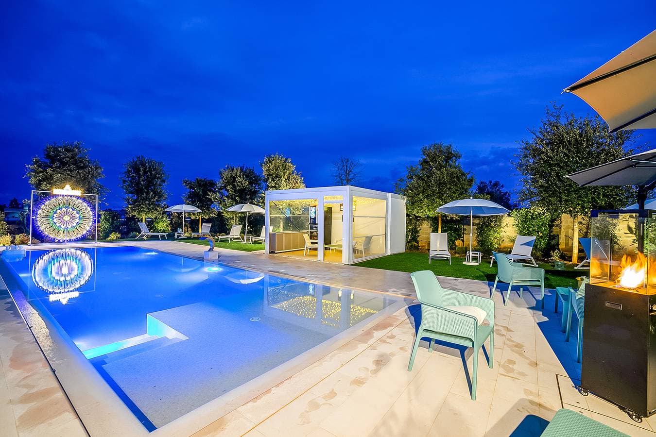 Boutique Apartment 3 bedrooms - Pool, Garden & Parking 1