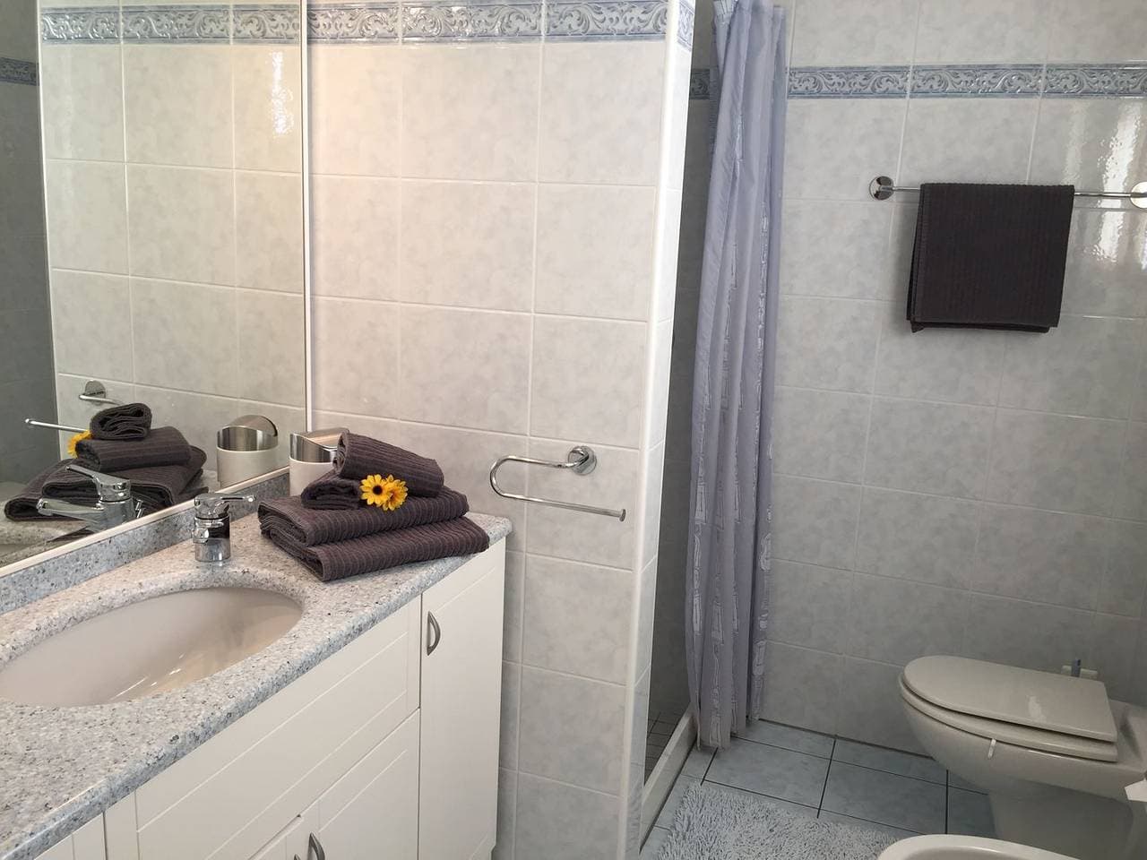 Foto 11 von 31: Ferienwohnung mit Blick in die Natur und auf den Maggiafluss.