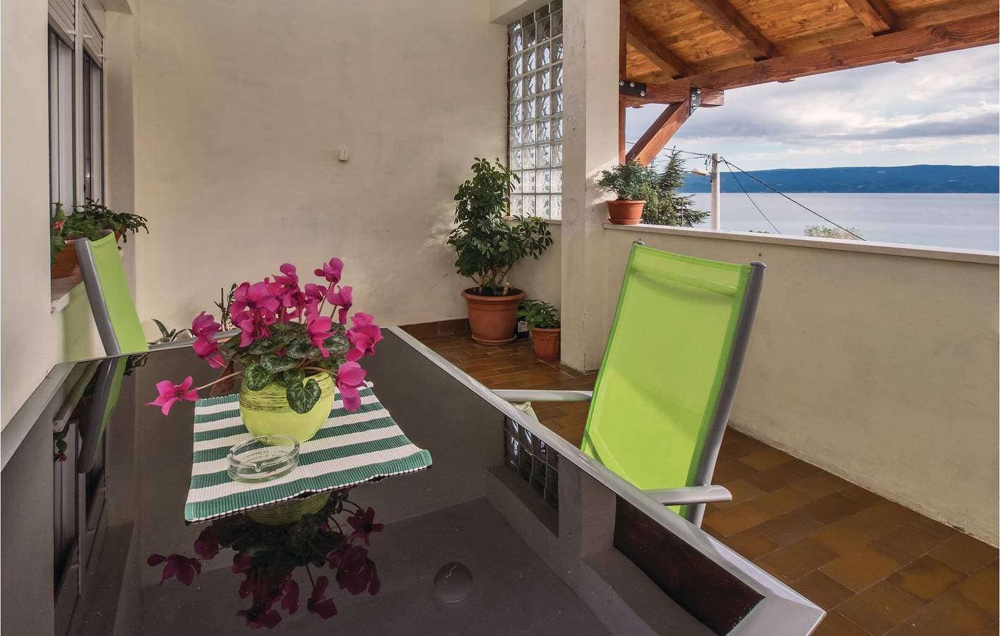 Foto 5 von 28: Modernes Apartment mit 1 Schlafzimmer und Terrasse, 1 km vom Strand entfernt