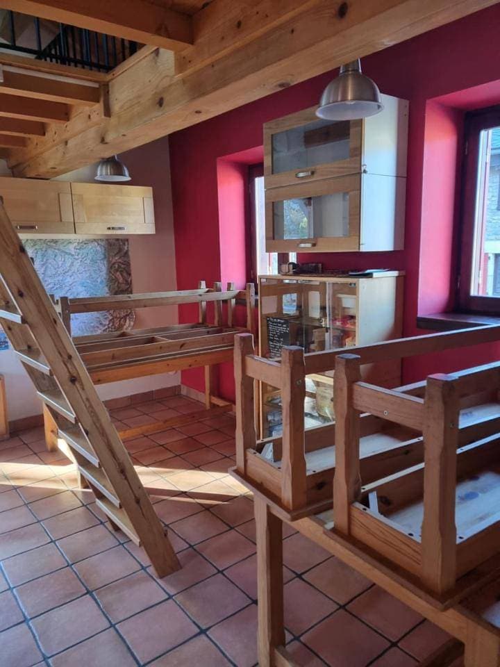 Foto 13 von 19: Mixed Dormitory Room