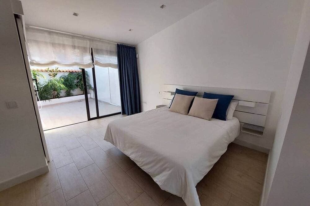 Foto 5 von 30: Villa auf Klippe mit Infinity-Pool und Meer-/Teideblick
