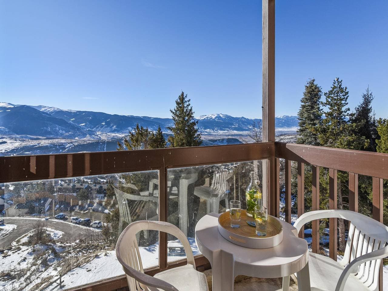 Foto 11 von 24: Ferienwohnung mit malerischem Bergblick für 2 Personen