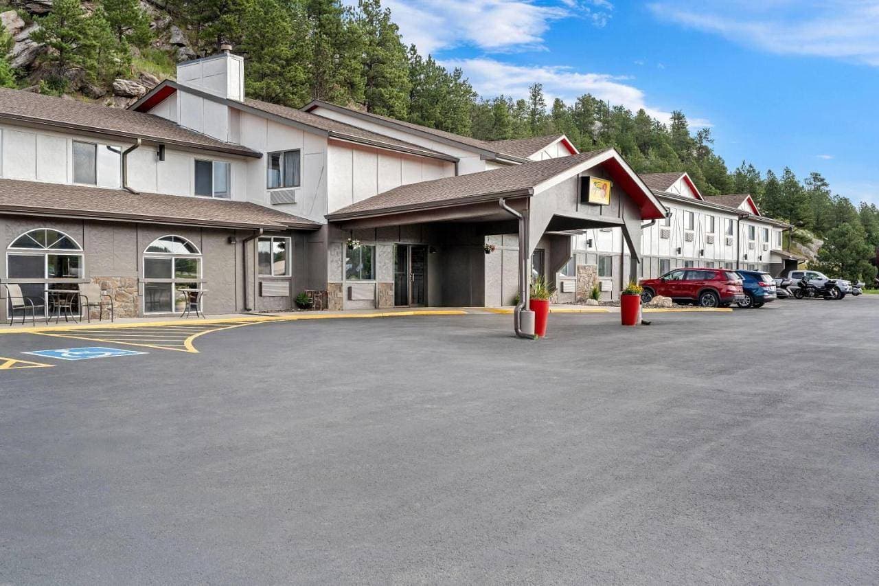 Super 8 by Wyndham Custer/Crazy Horse Area 1