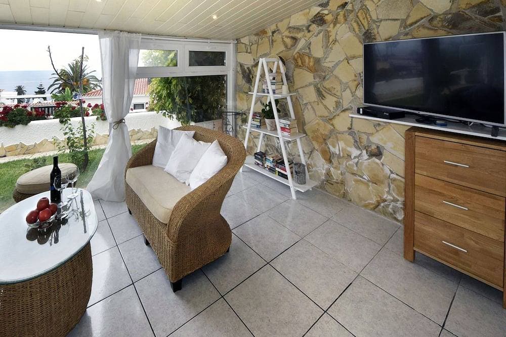 Foto 11 von 27: La Casita-sehr ruhige Lage mit herrlichem Meerblick und beheizbarem Pool