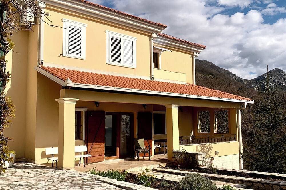 Foto 6 von 18: Villa Provence Budva