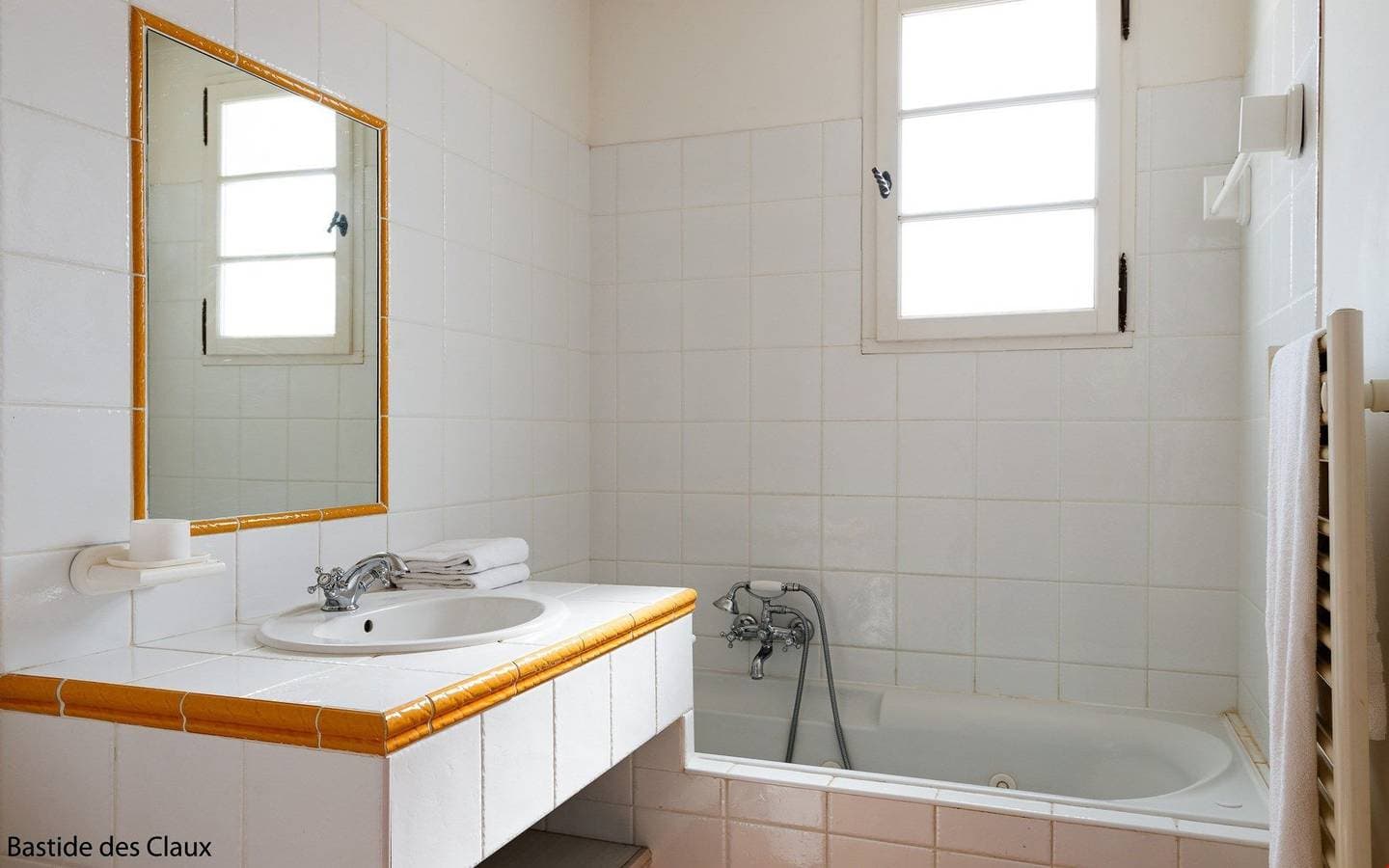 Foto 6 von 18: Ferienhaus für 4 Personen mit Pool