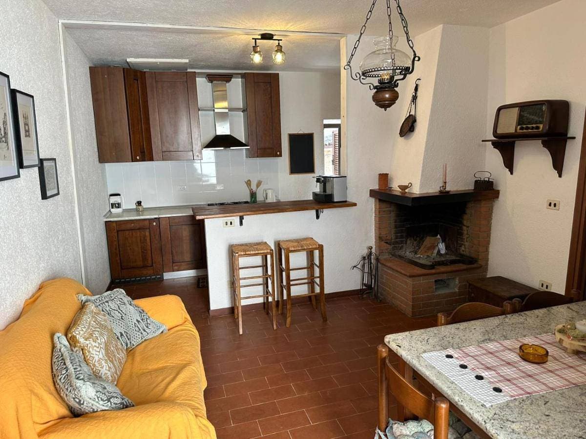 Foto 3 von 28: Two-Bedroom Apartment