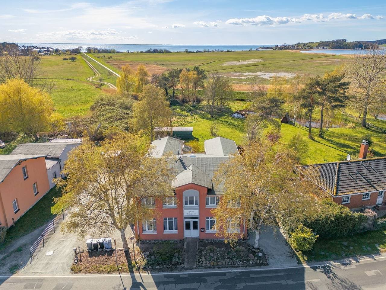 Foto 12 von 15: Ferienwohnung "Dünenrose" mit Garten, WLAN & Parkplatz – nur 200 m bis zum Sandstrand