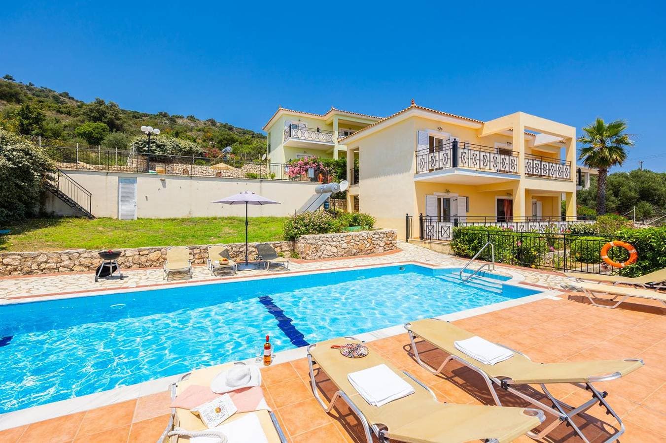Foto 3 von 34: Villa für 6 Personen mit Garten
