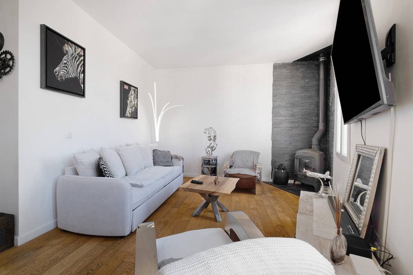 Duplex Climatisé Avec Parking 1