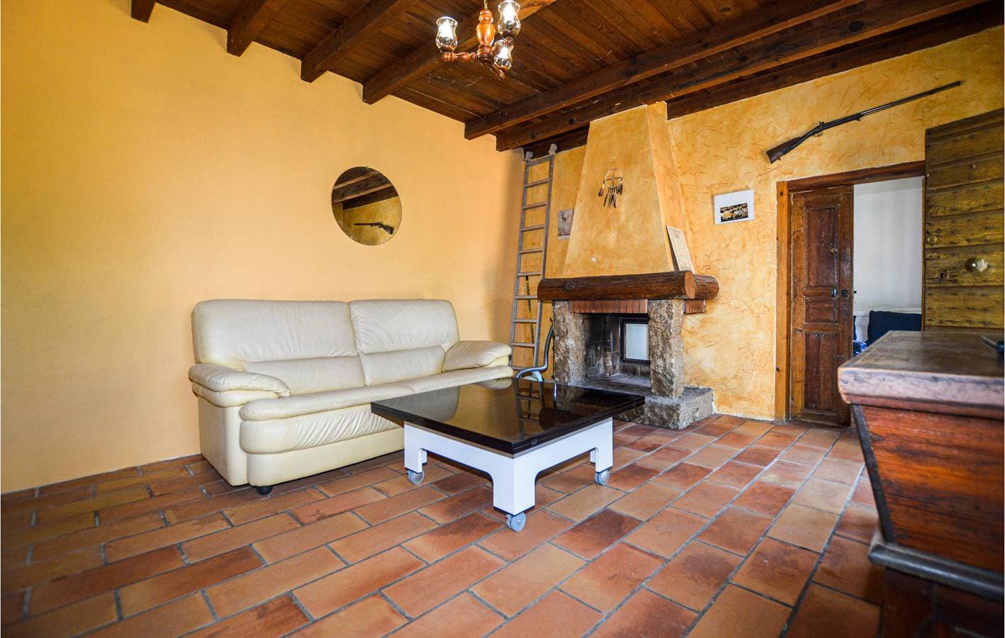 Foto 5 von 19: Gemütliche Wohnung mit Terrasse und Kamin in Coti-Chiavari