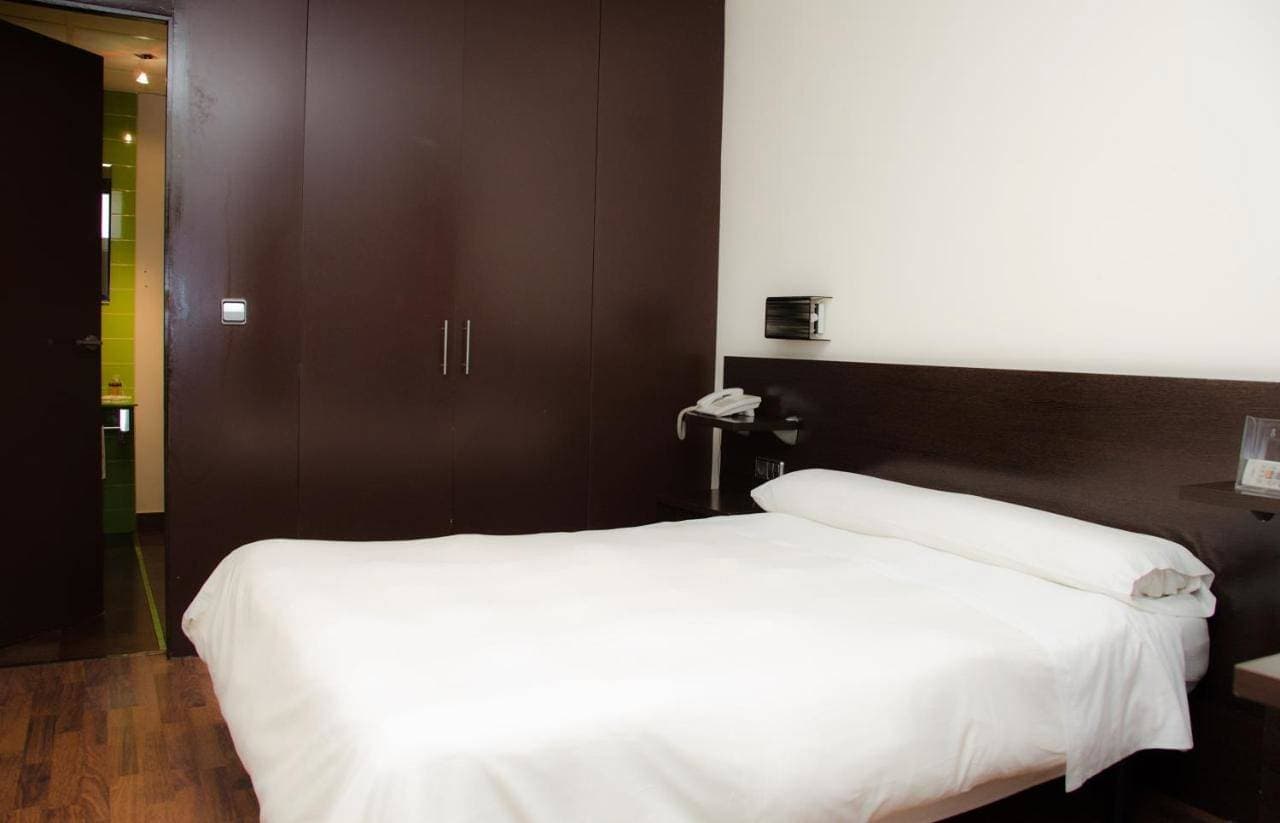Foto 2 von 14: Double or Twin Room