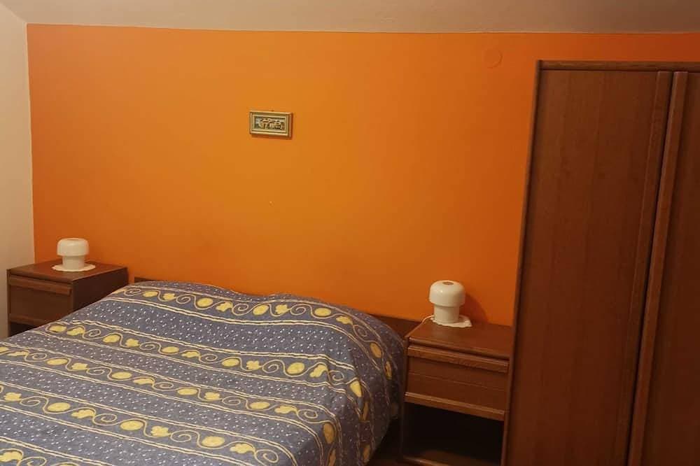Foto 4 von 16: Guesthouse Moretic - Doppelzimmer mit Gartenblick 3