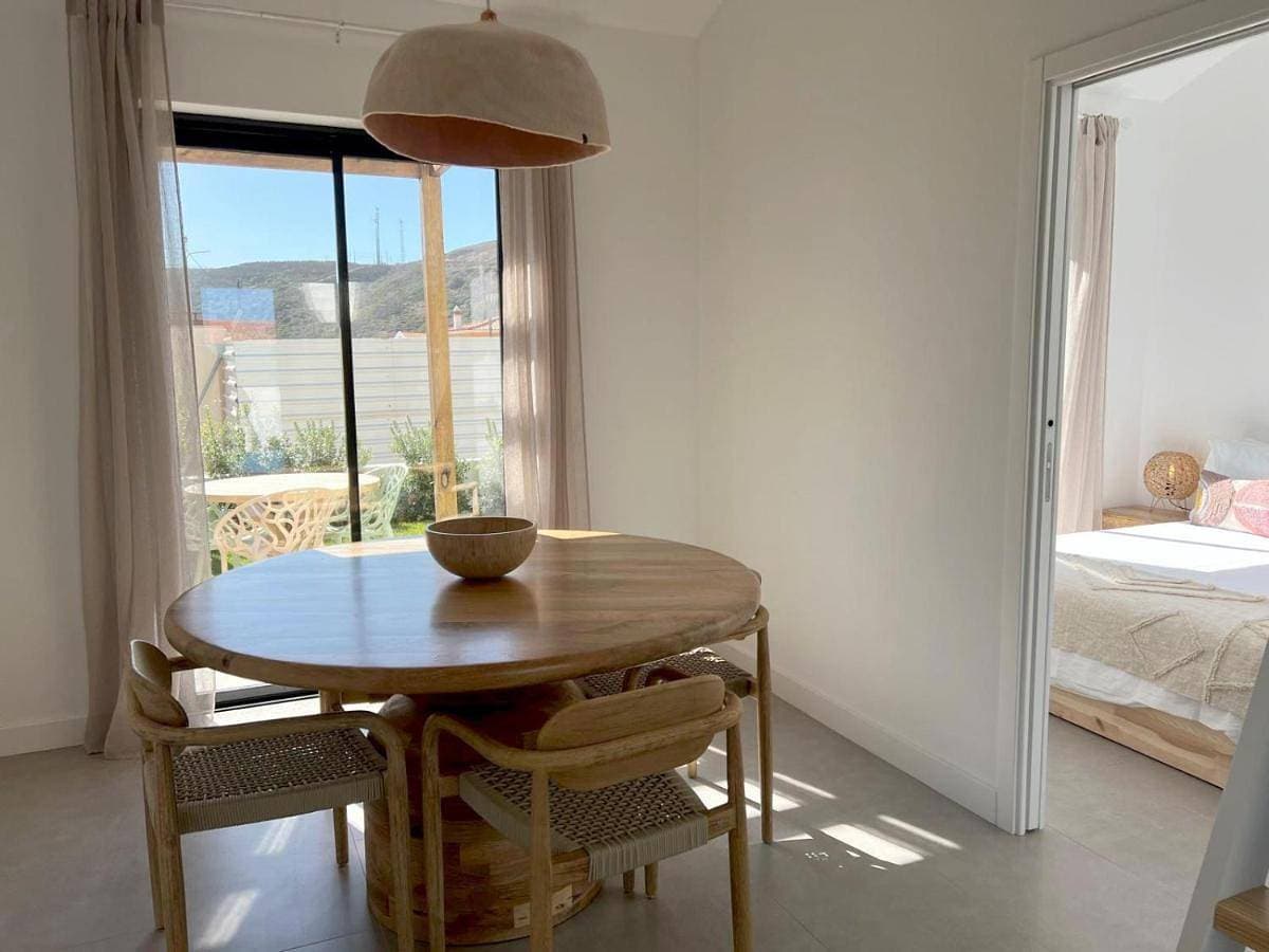 Foto 4 von 34: Two-Bedroom House