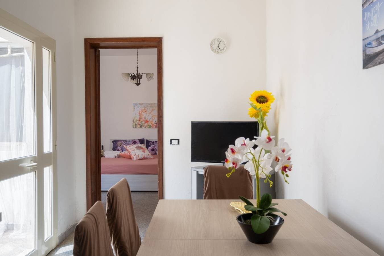 Foto 11 von 31: Ferienhaus 'Luna Di Mare' mit Meerblick, Gemeinschaftsterrasse und Klimaanlage
