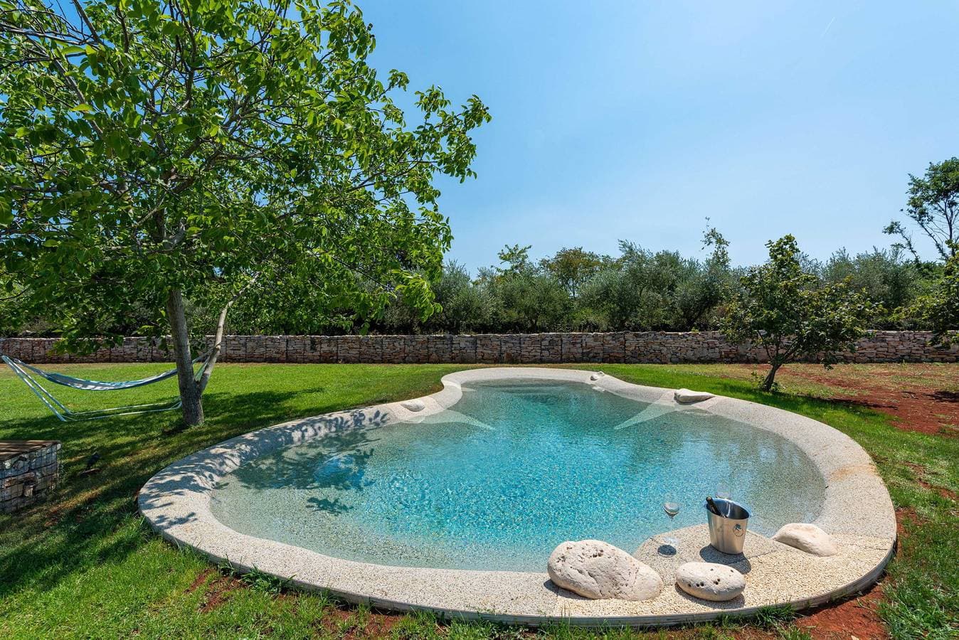 Ferienhaus Casia mit Pool 1