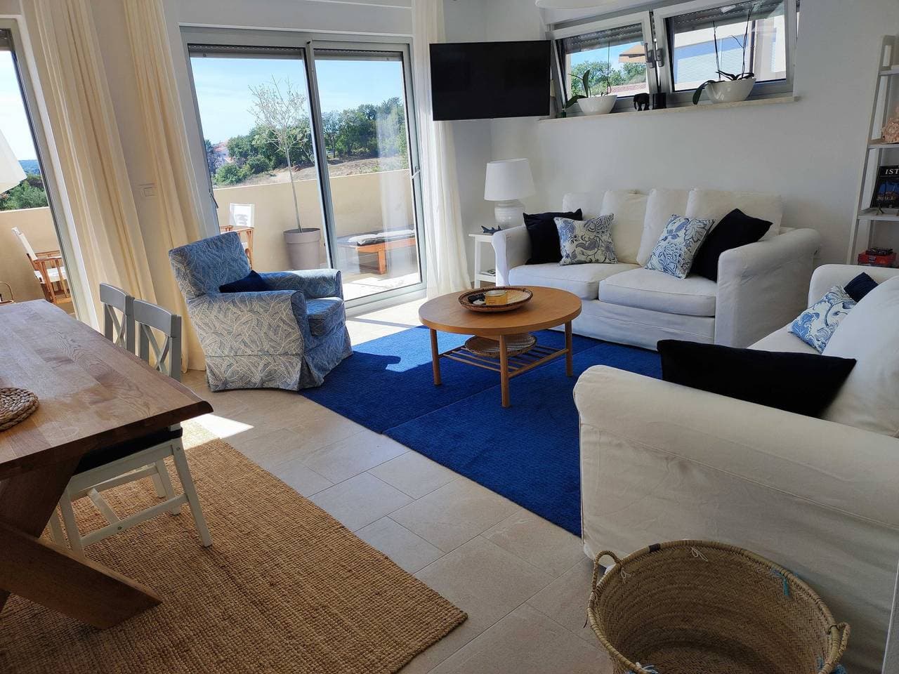 Foto 3 von 58: Salt Apartment - One Bedroom Apartment with Terrace and Sea View