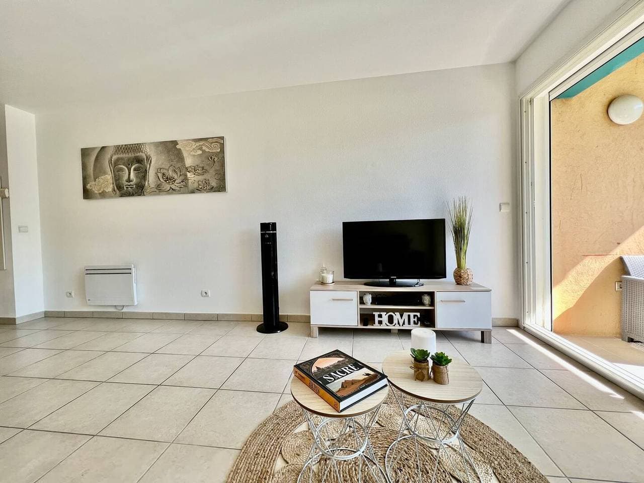 Foto 7 von 26: Quiet studio swimming pool Roquebrune