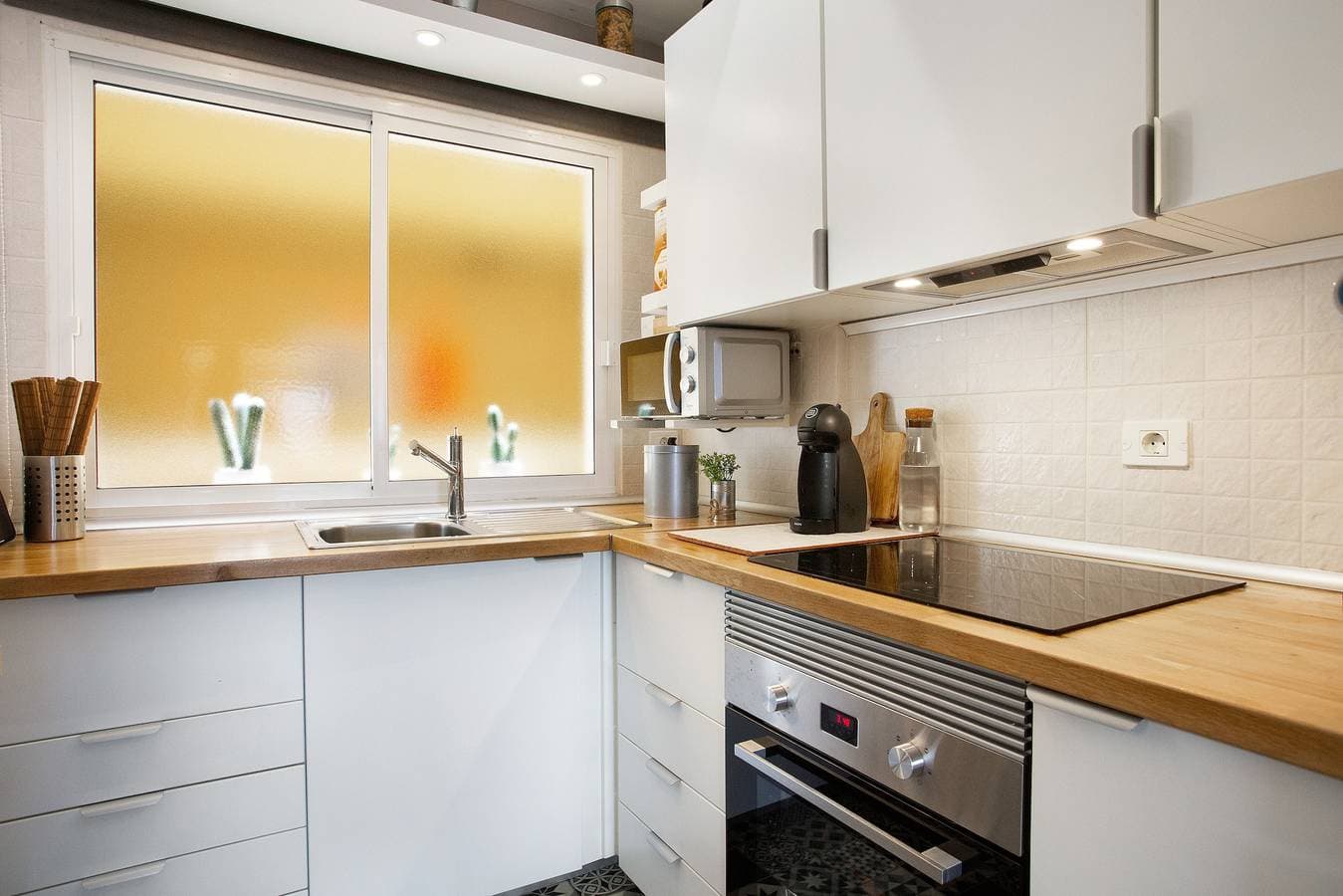 Foto 9 von 33: Ferienwohnung 'Casa Ana' mit Meerblick, Gemeinschaftspool und WLAN