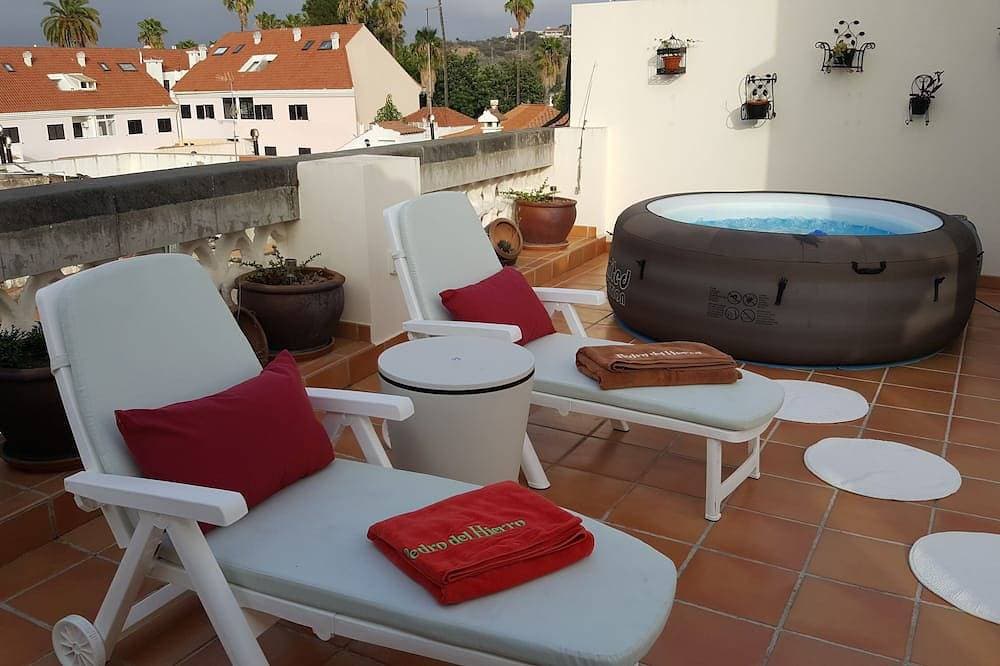 Foto 10 von 13: Luxus-Loft auf Gran Canaria. Jacuzzi und kostenloses WIFI.