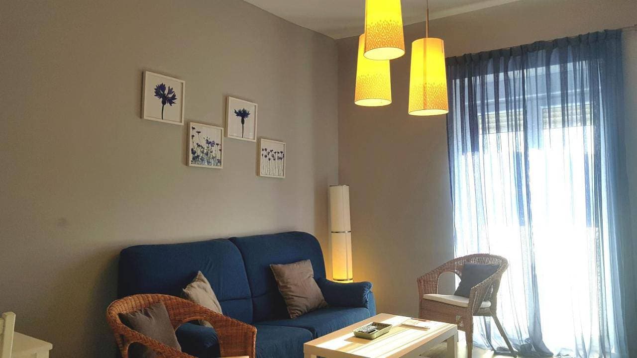 Foto 8 von 21: Two-Bedroom Apartment