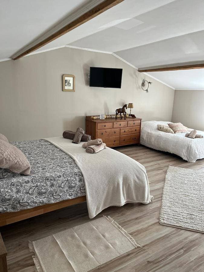 Foto 5 von 15: Double Room with Shared Bathroom