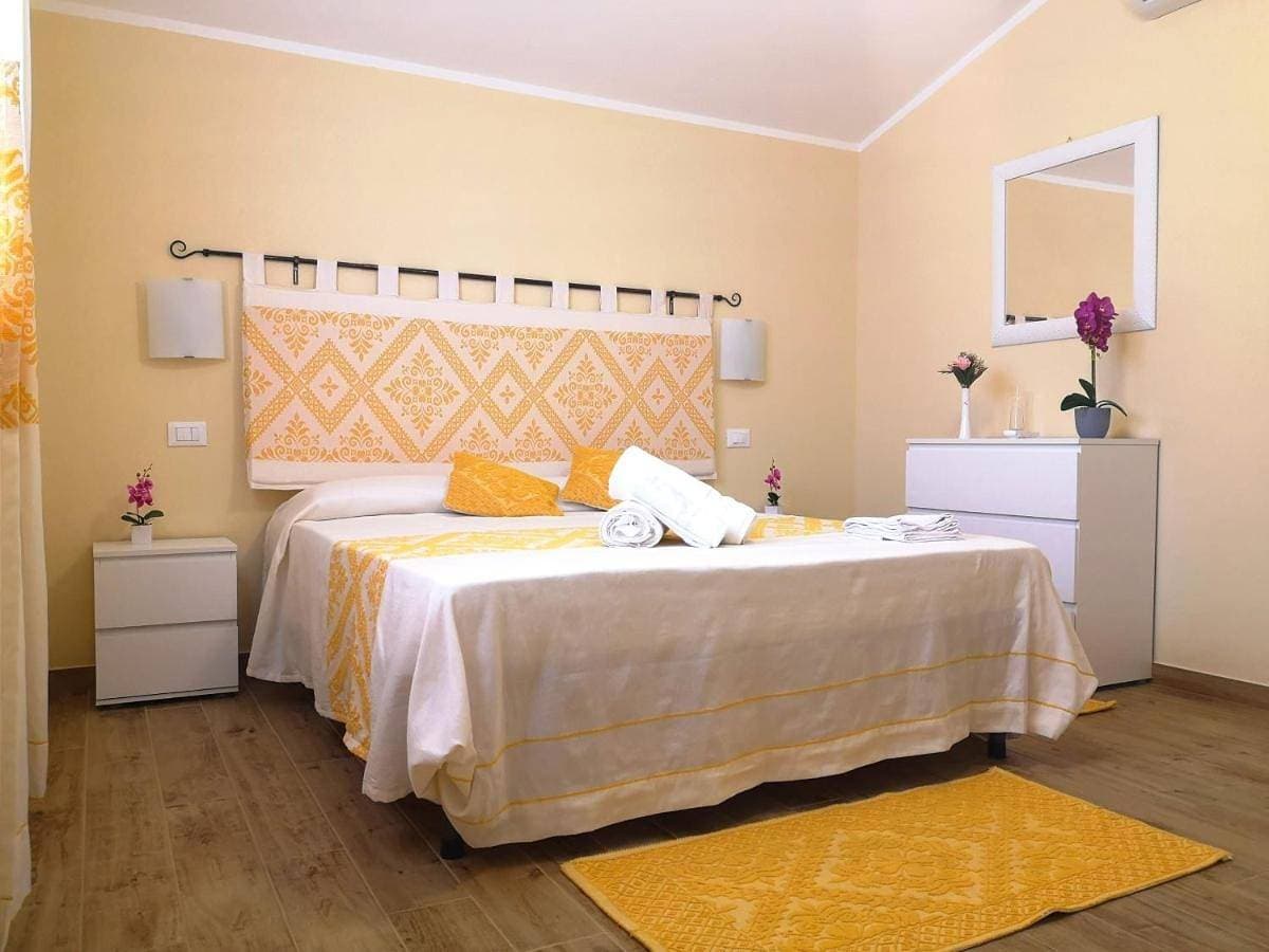 Foto 4 von 5: Double Room with Private Bathroom