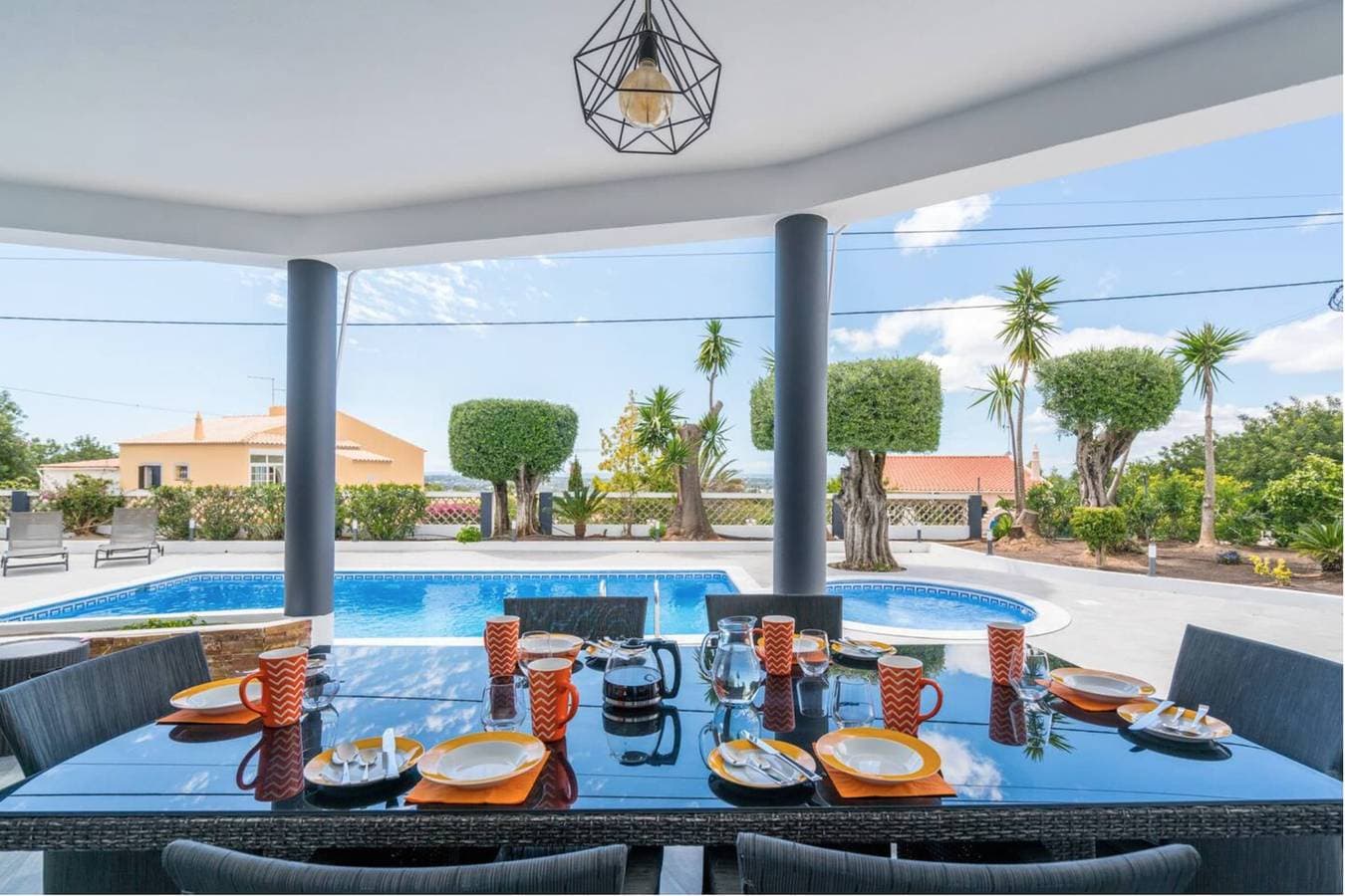 Foto 3 von 21: Casa Laranja Villa mit drei Schlafzimmern