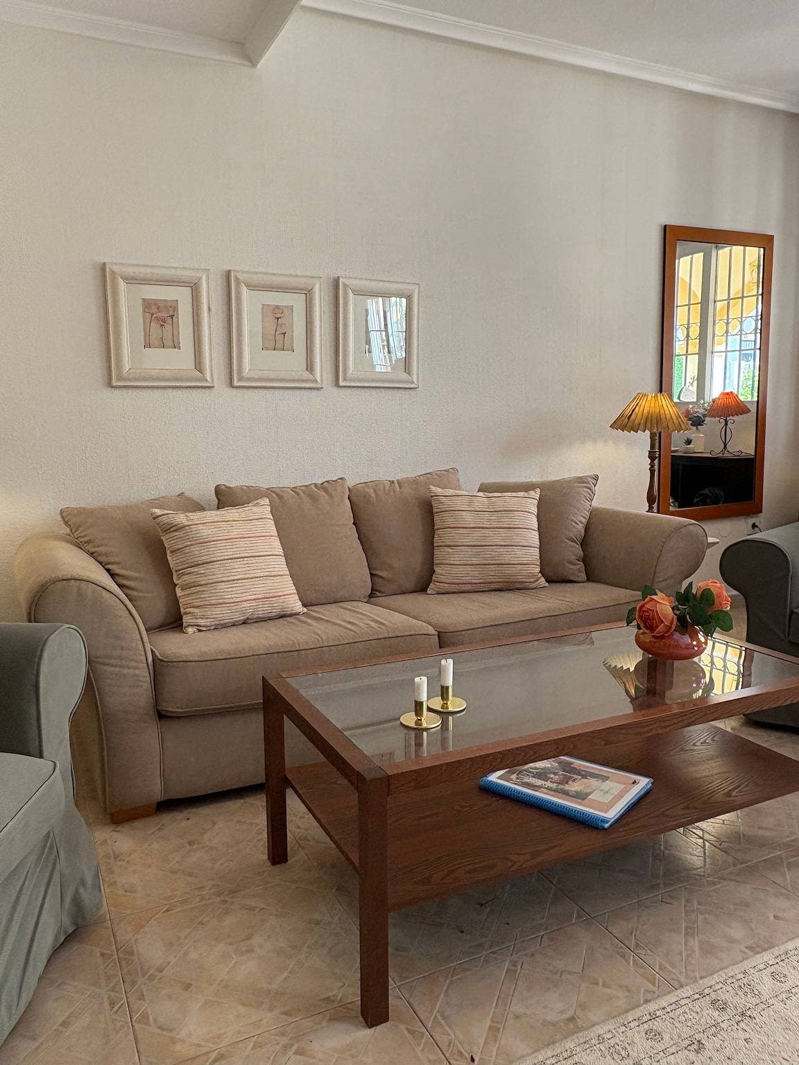 Foto 12 von 26: Charmante ganzjährige Villa mit privatem Solarium, Pool und ideal für Haustierbesitzer