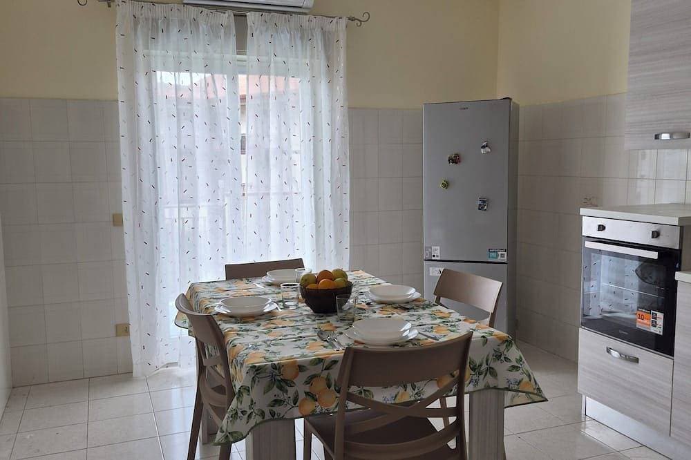 Foto 11 von 14: 100 m² apt with free parking over the citrus garden– for families in Trappitello