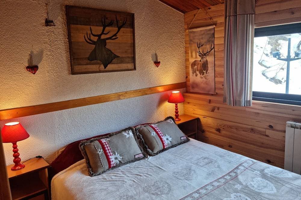Foto 3 von 6: St Lary T3 duplex apartment