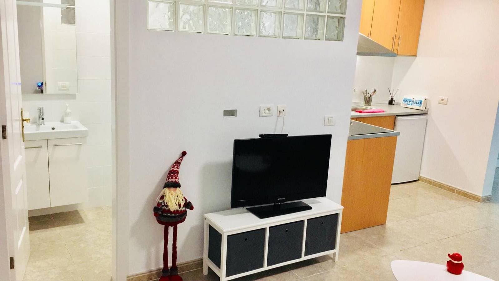 Foto 8 von 29: Ferienwohnung „Sunset House“ mit Balkon und WLAN