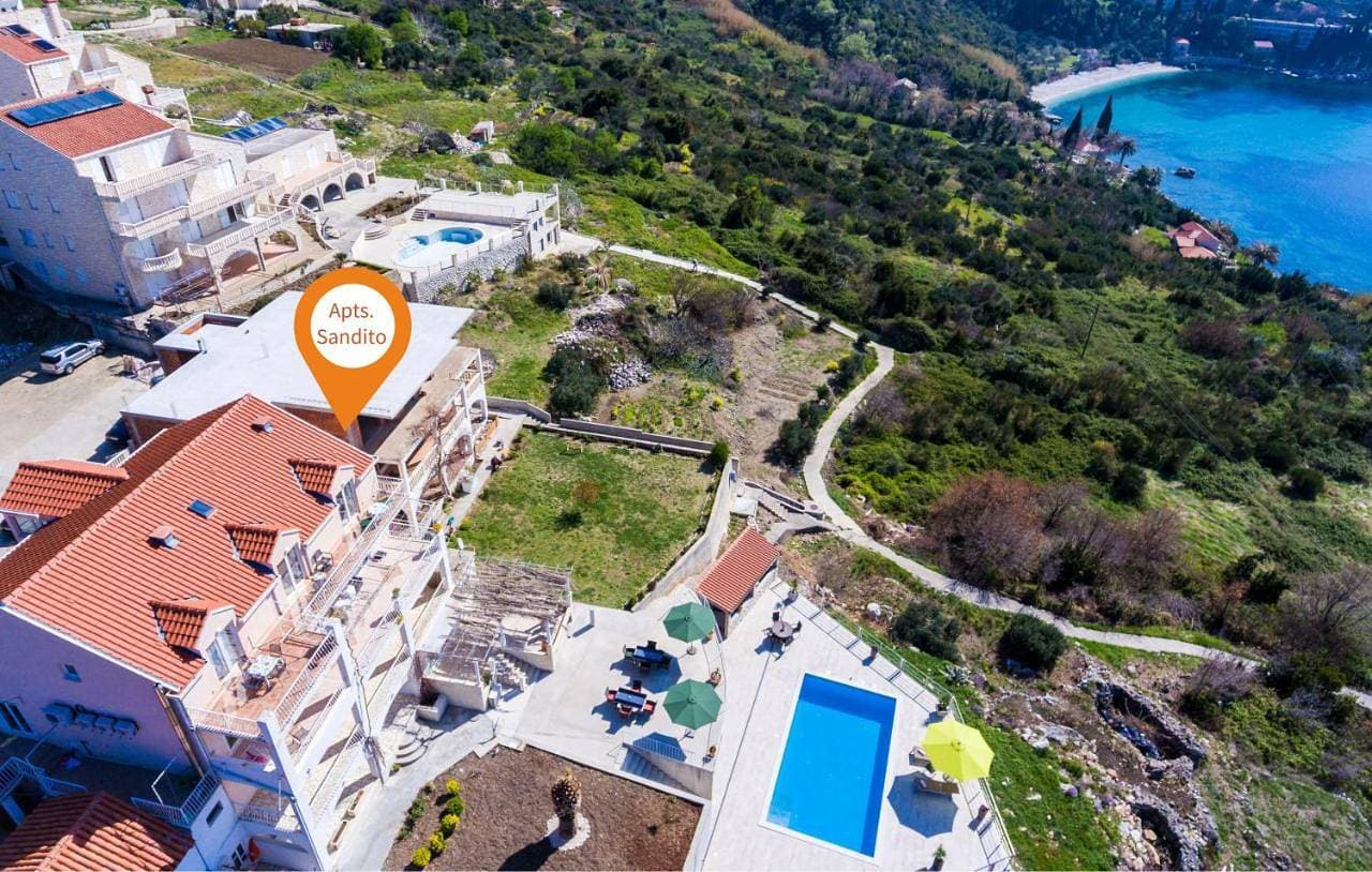 Foto 4 von 5: One-Bedroom Apartment with Terrace and Sea View