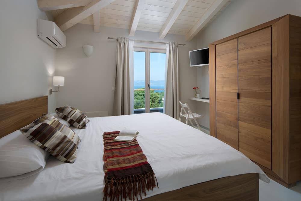 Foto 4 von 30: Exklusive 5* Villa mit herrlichem Meerblick und beheiztem Pool