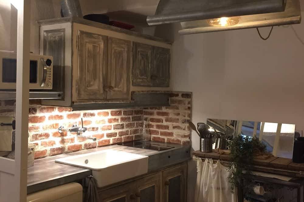 Foto 7 von 11: Ramatuelle Charmantes Appartement im historischen Stadtzentrum