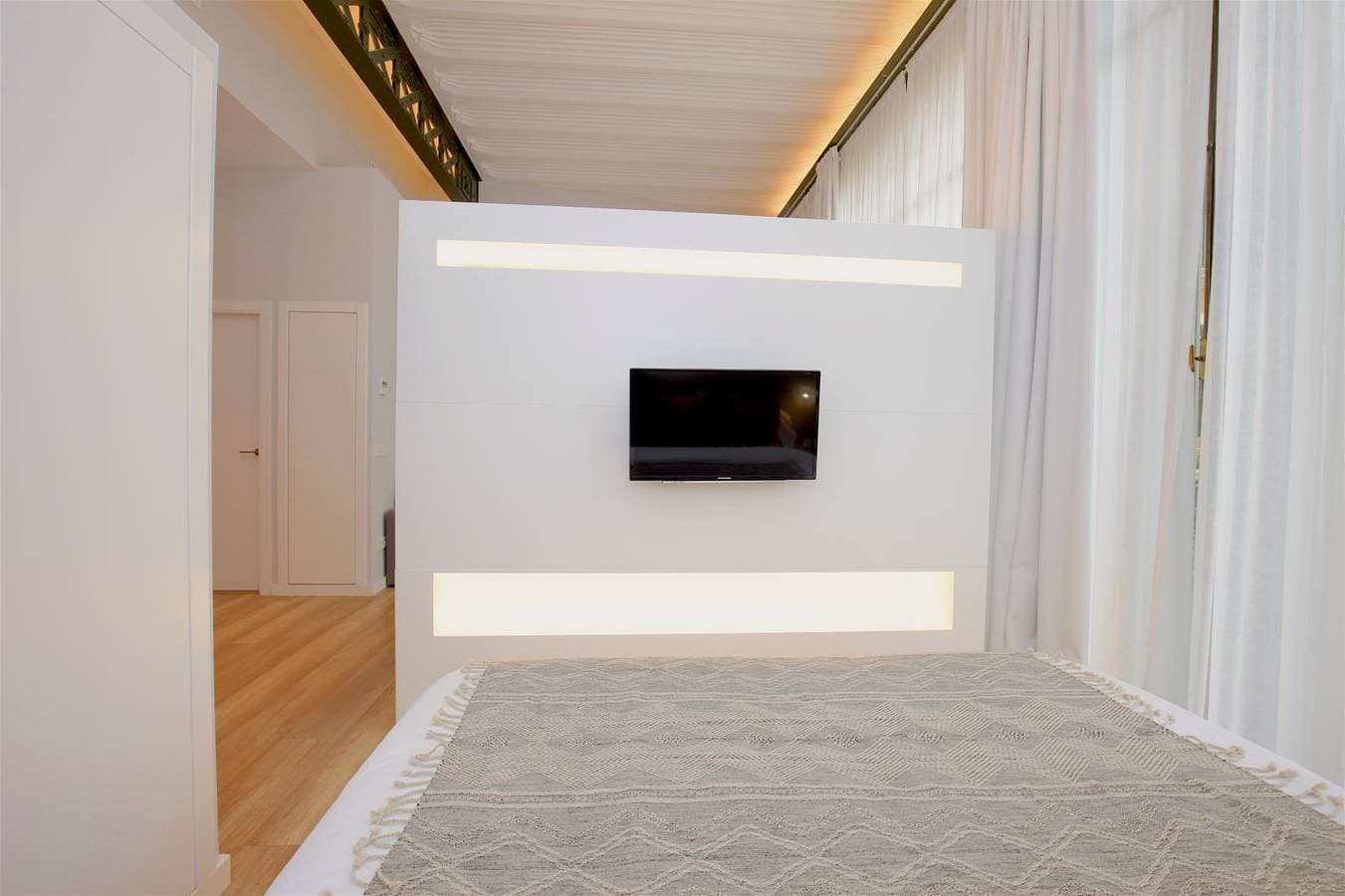 Foto 5 von 34: Ferienwohnung für 2 Personen mit Balkon/Terrasse