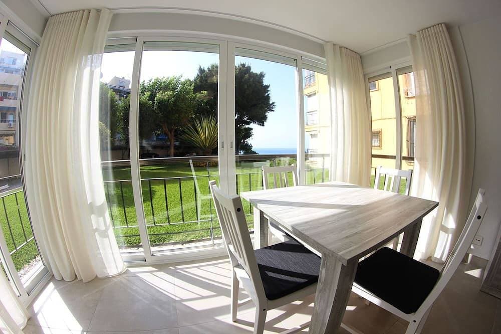 Zwei-Zimmer-Wohnung am Strand Estepona Marbella 1