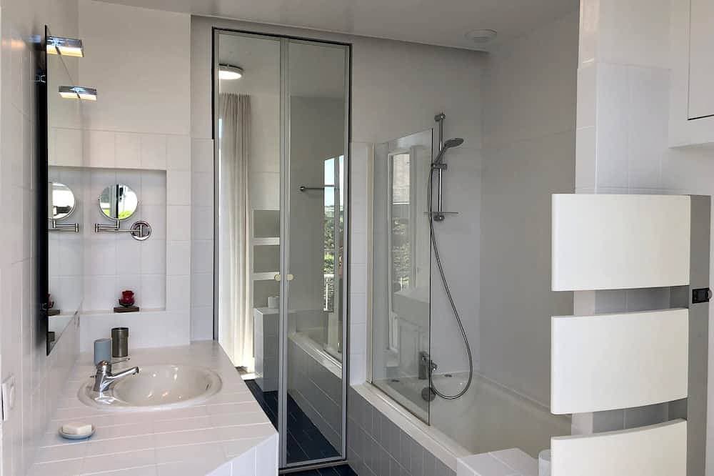 Foto 5 von 30: Grand-Duplex ****, Meerblick, 5 Schlafzimmer, Bettwäsche, privaten Garten