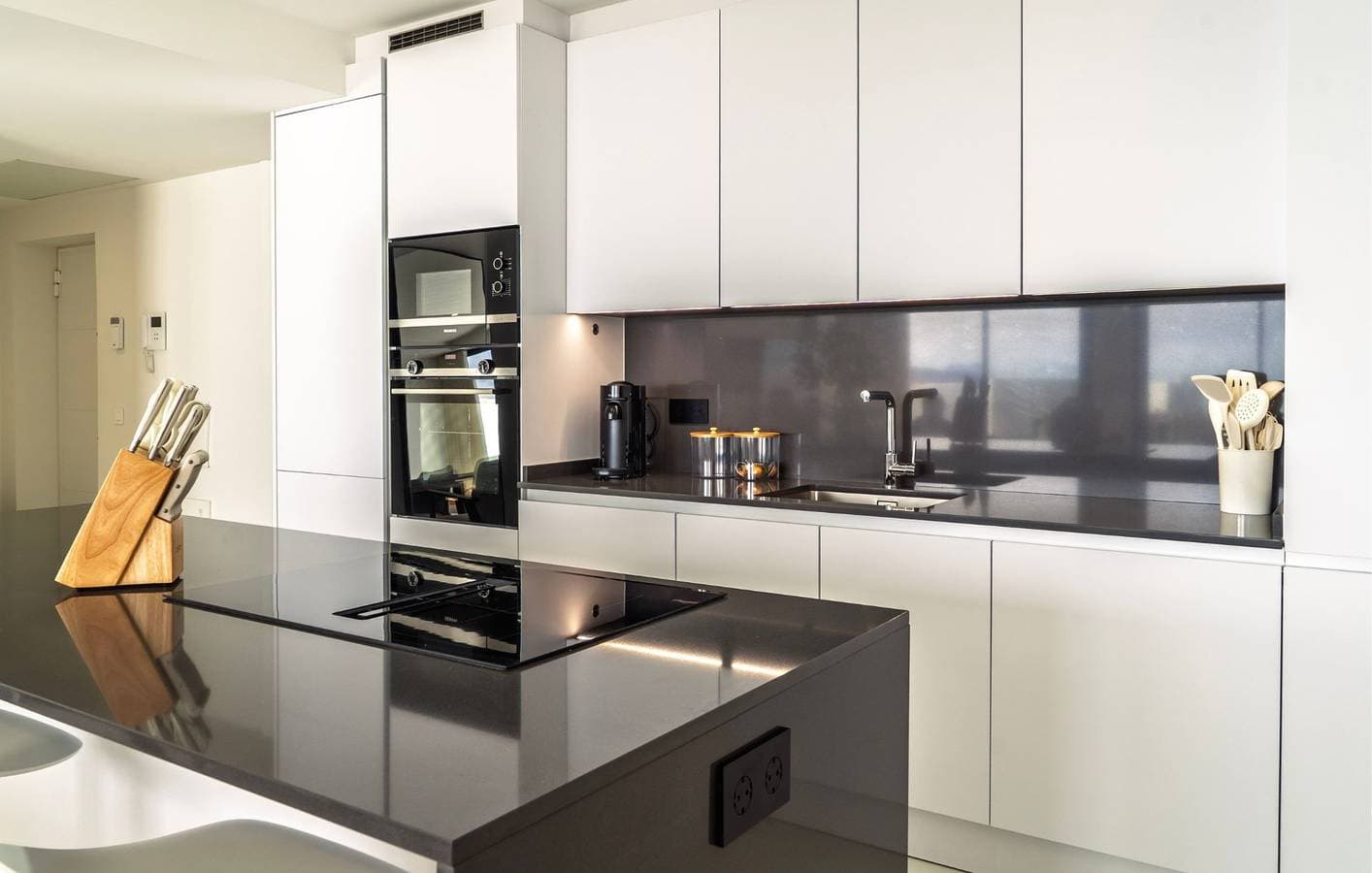 Foto 6 von 32: Ferienwohnung für 4 Personen mit Meerblick