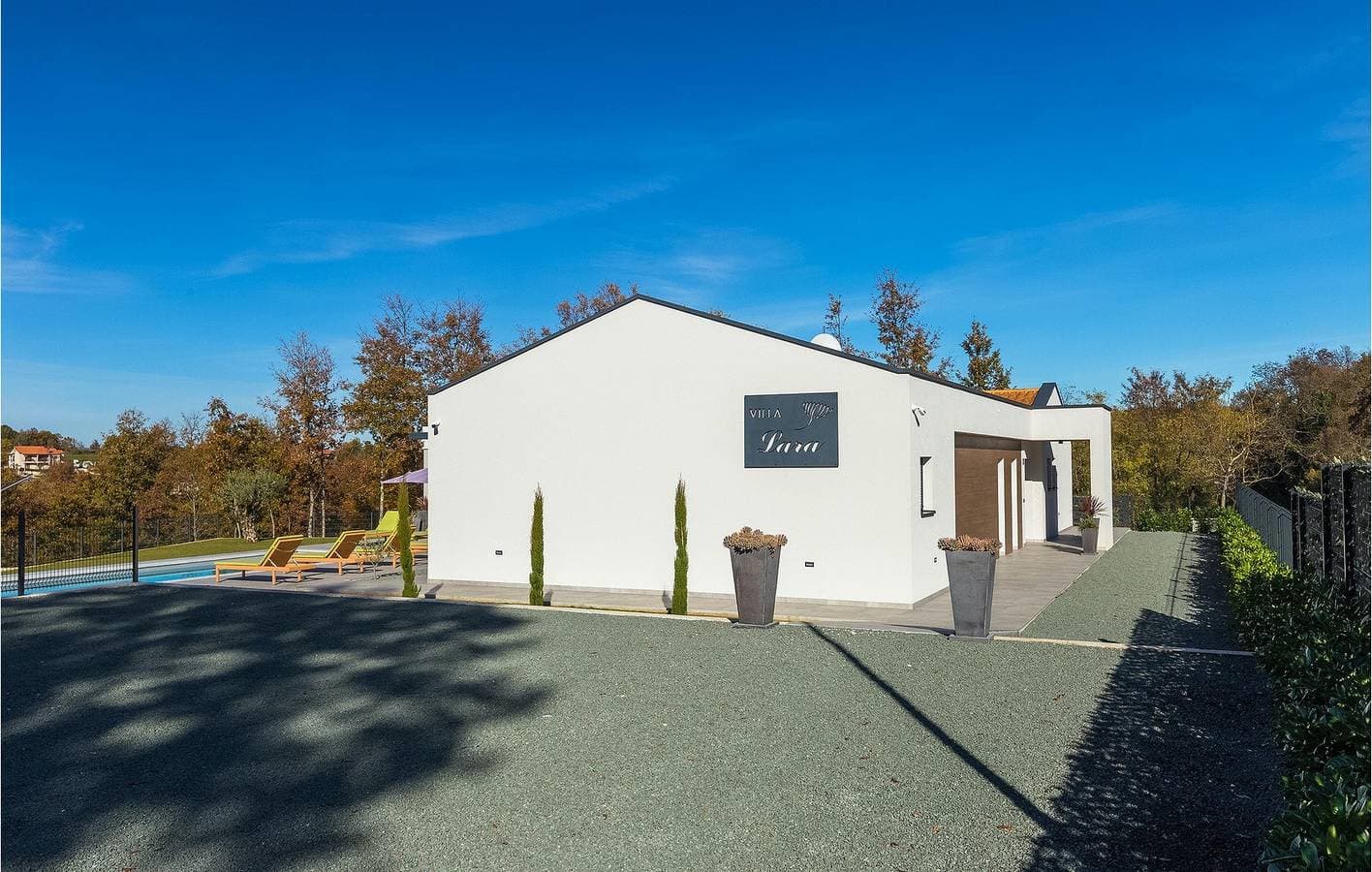 Foto 6 von 61: Geräumige 2-Zimmer-Wohnung mit Pool, WLAN, Klimaanlage und Parkplatz