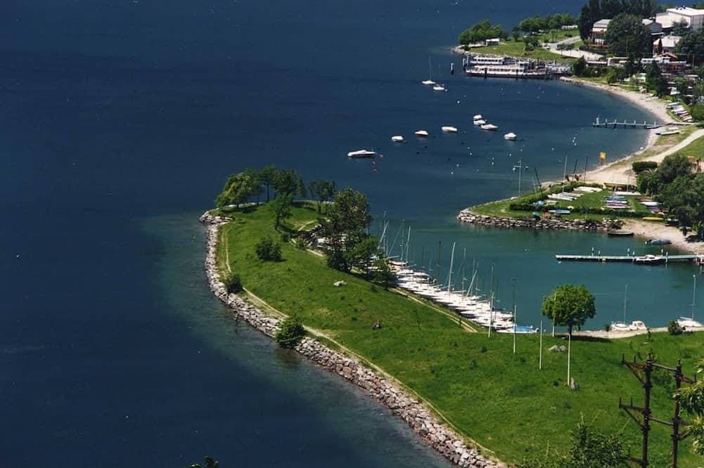 Terrassenvilla Golden Lake 1 - nur wenige Schritte vom See entfernt 1