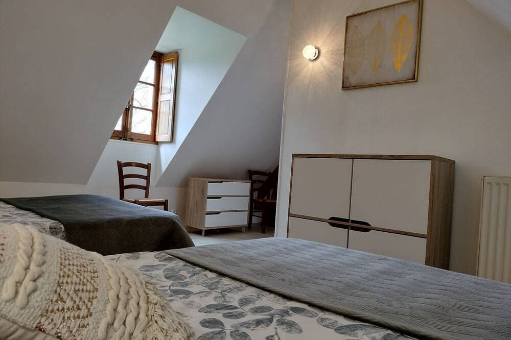 Foto 4 von 30: Cottage-Komfort-Ensuite mit Dusche-Gartenblick-Gîte Le Douaire