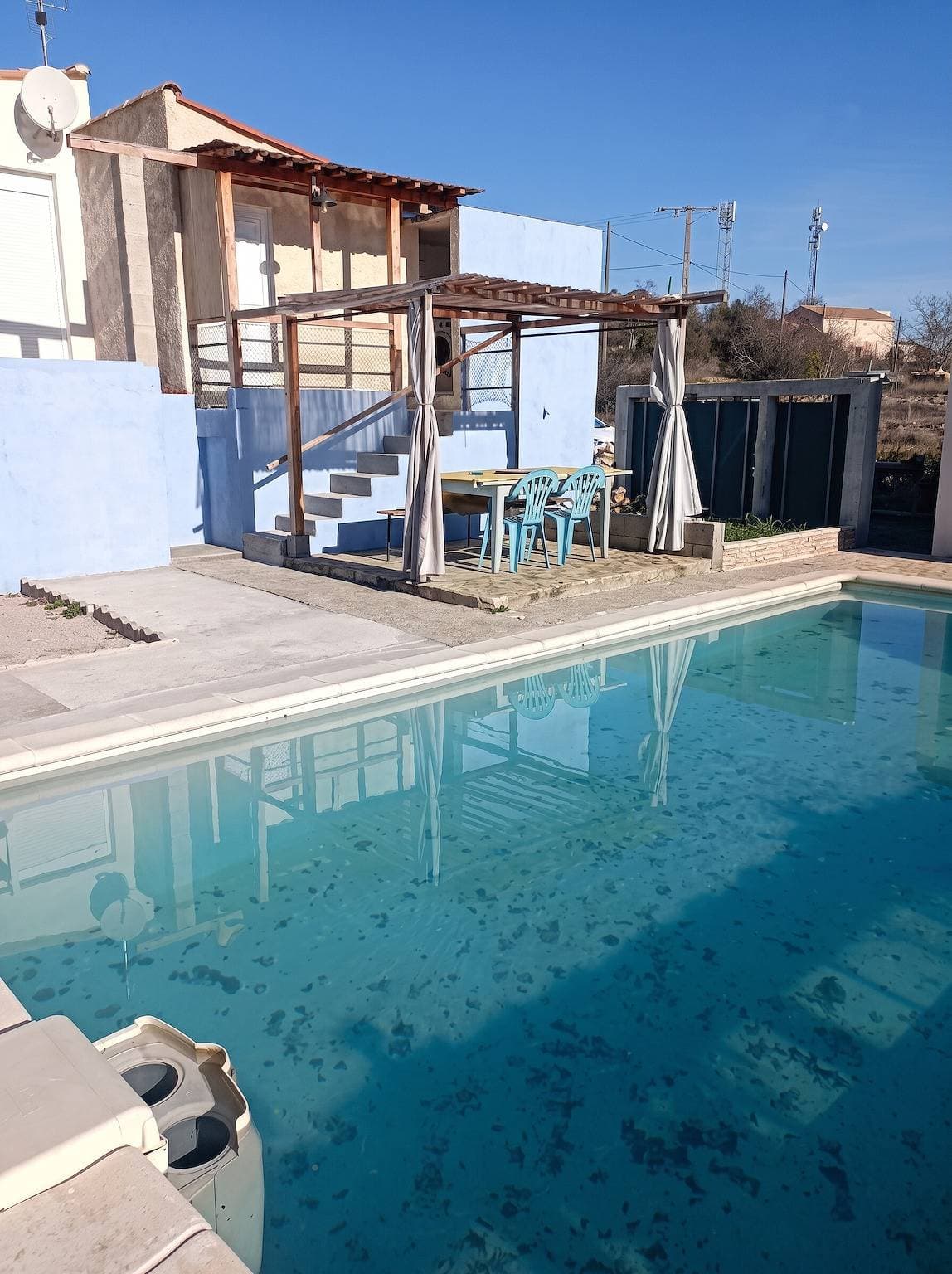 Foto 9 von 16: Gemütliches Appartement in Saint-Ambroix mit Pool