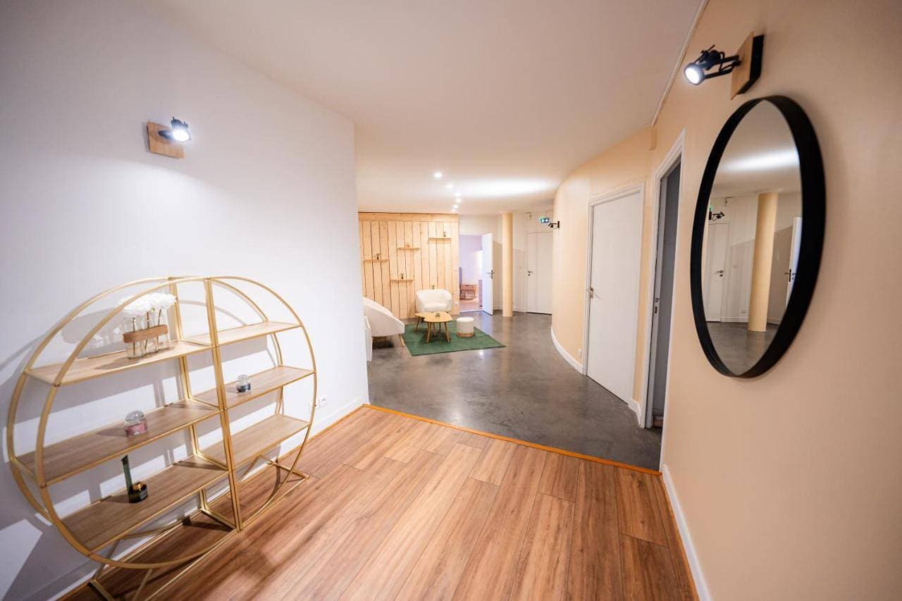 Foto 5 von 16: Two-Bedroom Apartment