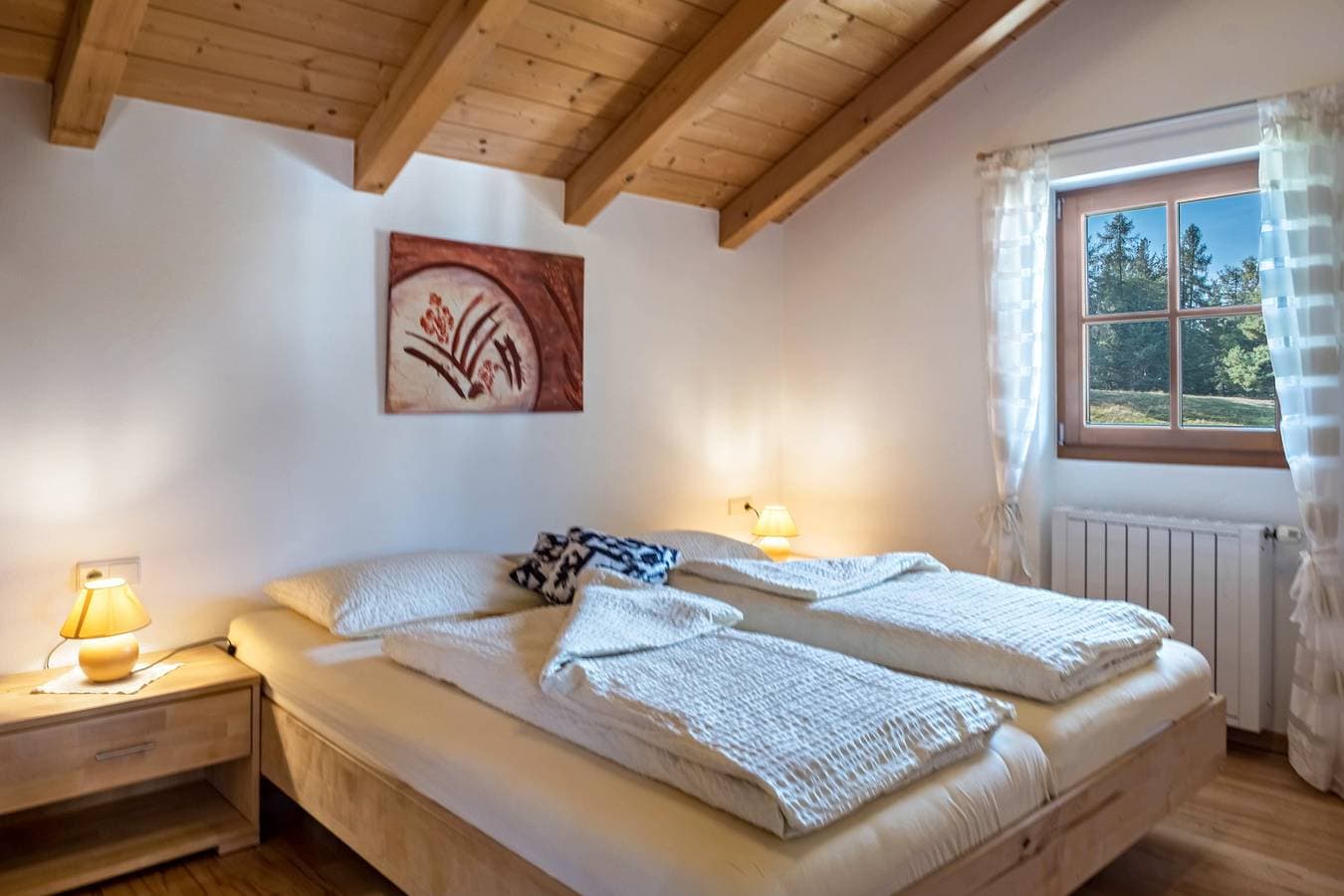 Foto 12 von 28: Ferienwohnung "Tschigghof" mit Bergblick, WLAN & Garten