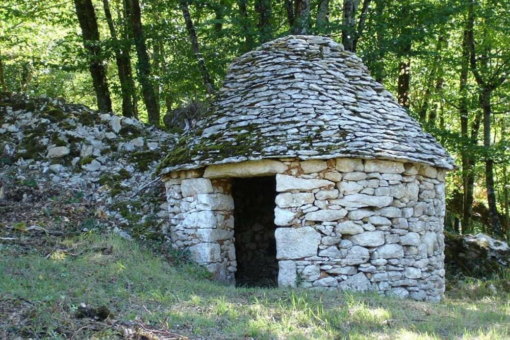 Foto 9 von 21: Charmantes Steinhaus mit Garten und Kamin, Haustiere erlaubt
