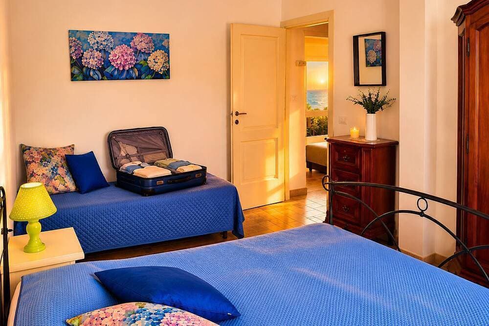 Foto 4 von 20: The House Iolanda Sea View sunsets Corsica and Pianosa